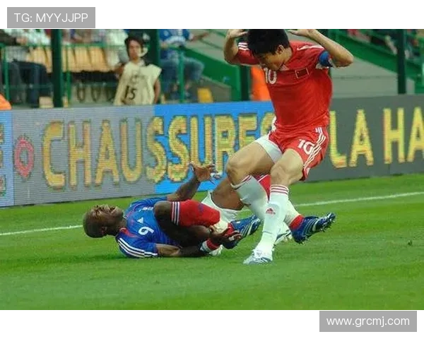 莱奥改踢中路冲击顶级行列目标